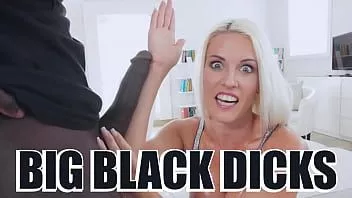 Reproducir Bangbros - ¡video de apreciación de la gran polla negra con kira perez, mazee the goat, blanche bradburry y más!