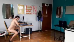 Reproduzir Deusa nua do escritório Regina Noir: fantasia de secretariado com peitos, mamilos, bunda e buceta